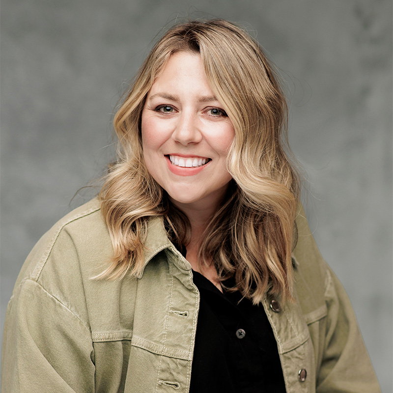 Ali Robinson, Merchandising